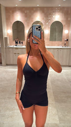 Sculpt Singlet- Black