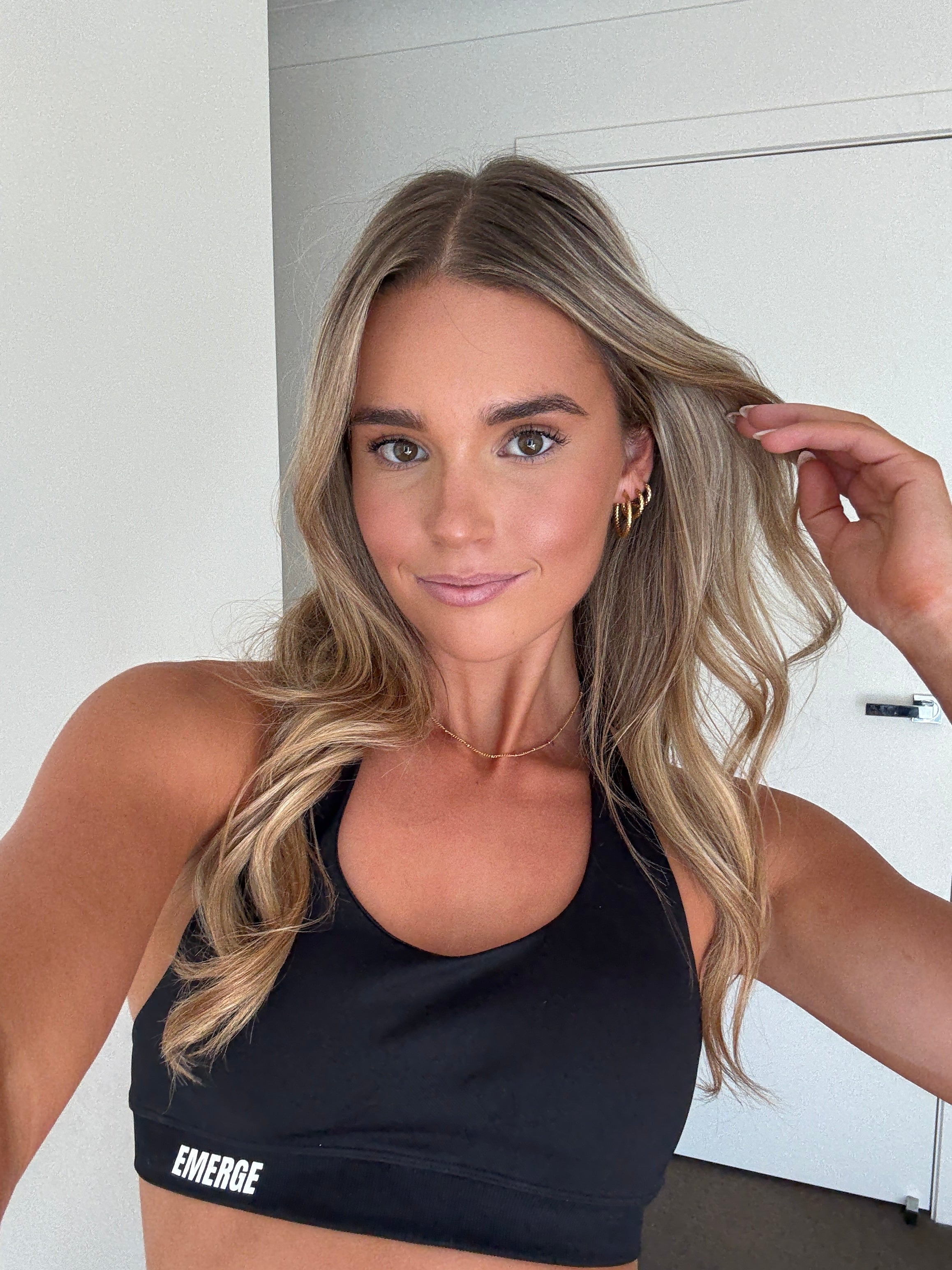 Elevate Halter Crop- Black